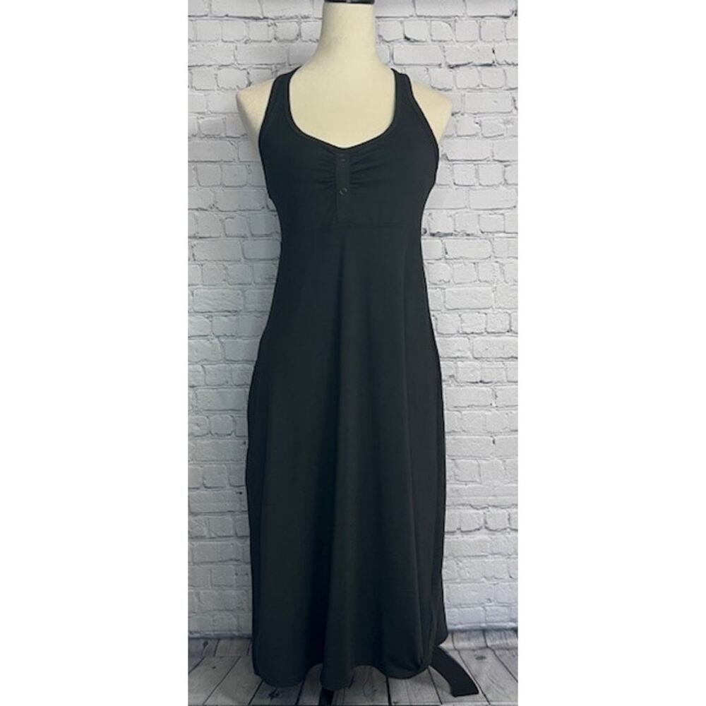 The North Face Dress Medium Solid Back Abby Racerback Athleisure Zip Side Pocket